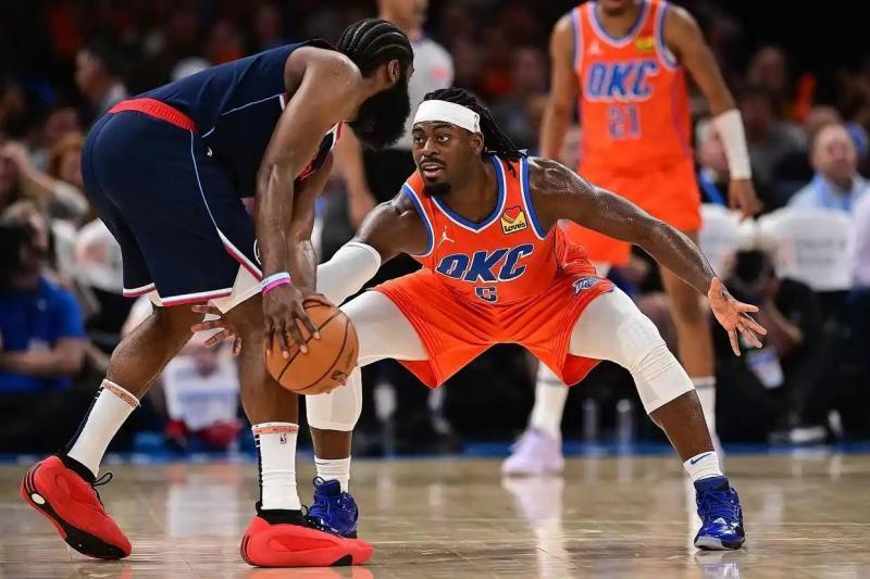 员的动作和 员的动作和