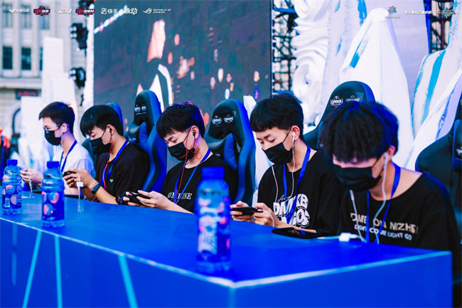 同的发展道 同的发展道