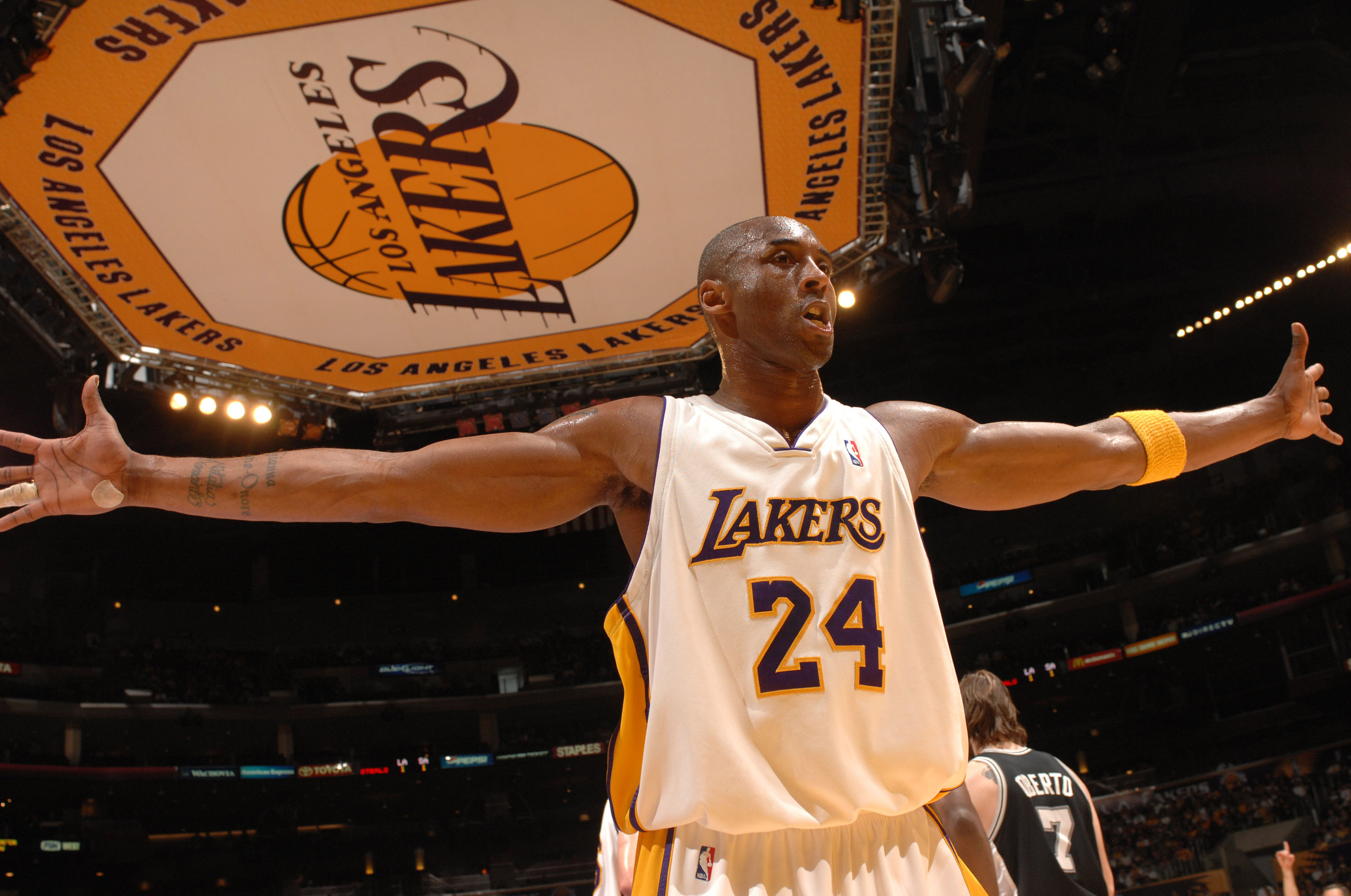 速赢得了主 速赢得了主