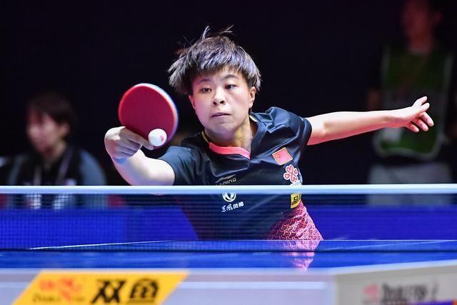 球员包括两 球员包括两