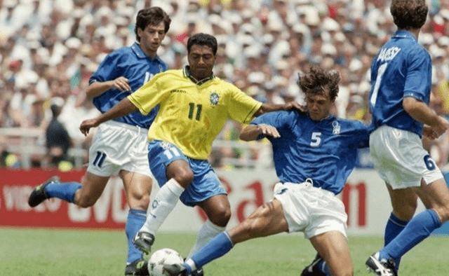 体育欧冠：弗拉霍维奇33秒斩获进球 尤文1-1战平比利亚雷亚尔