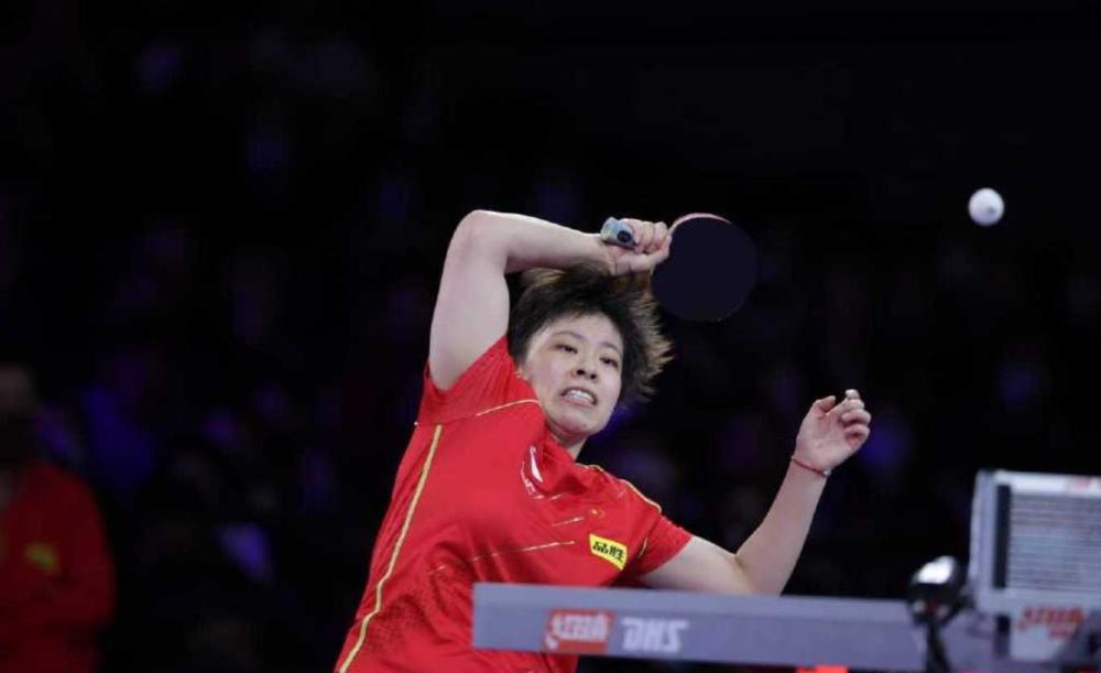 背后都藏着 背后都藏着