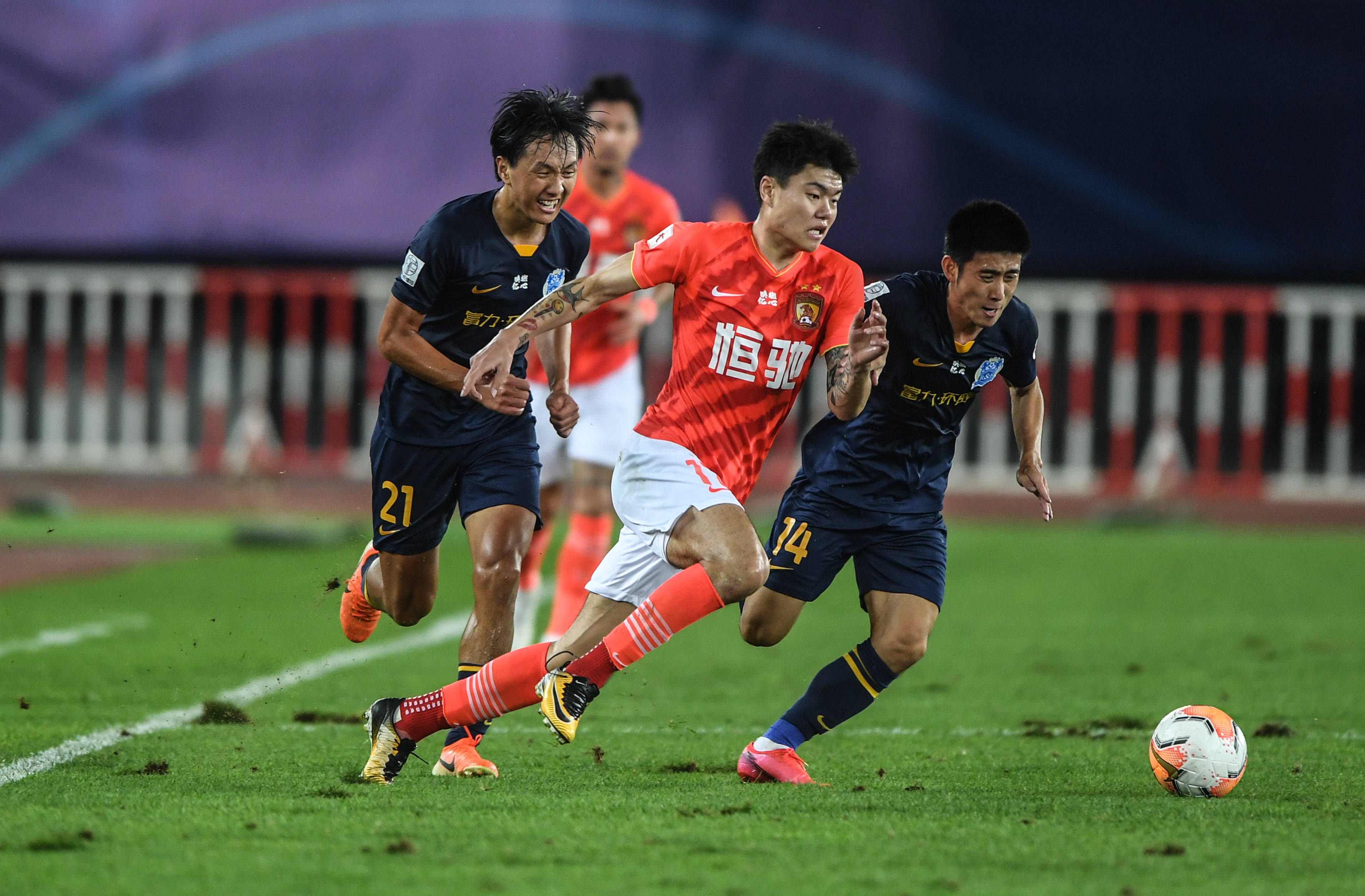 即将加盟费内巴切，埃德森已抵达伊斯坦布尔