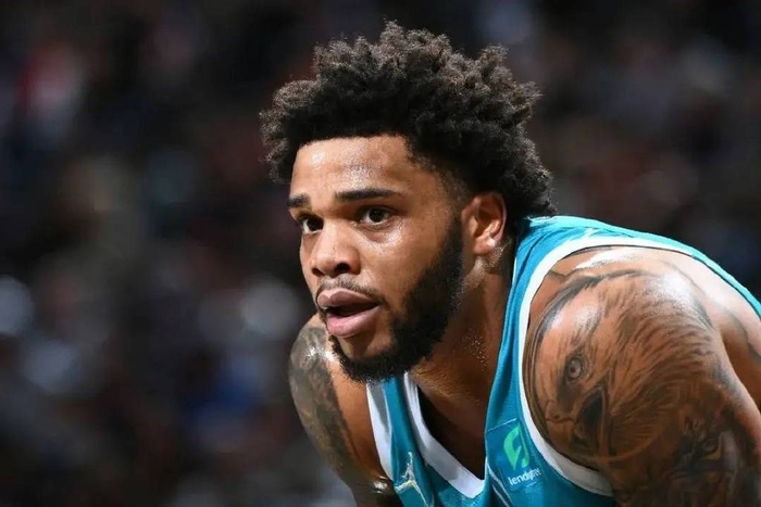 杯赛场上极 杯赛场上极