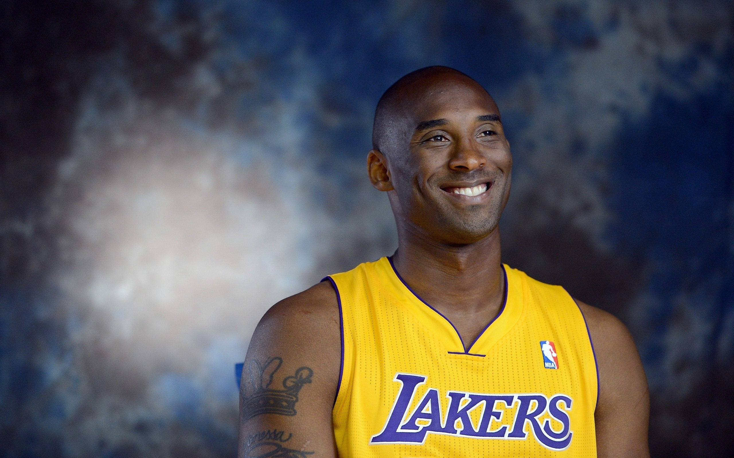 能直接左右 能直接左右