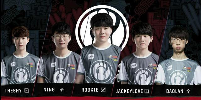 凭借顽强的 凭借顽强的