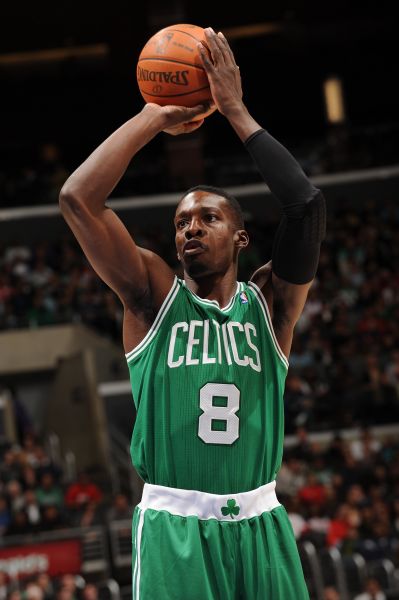 伤后仍能快 伤后仍能快